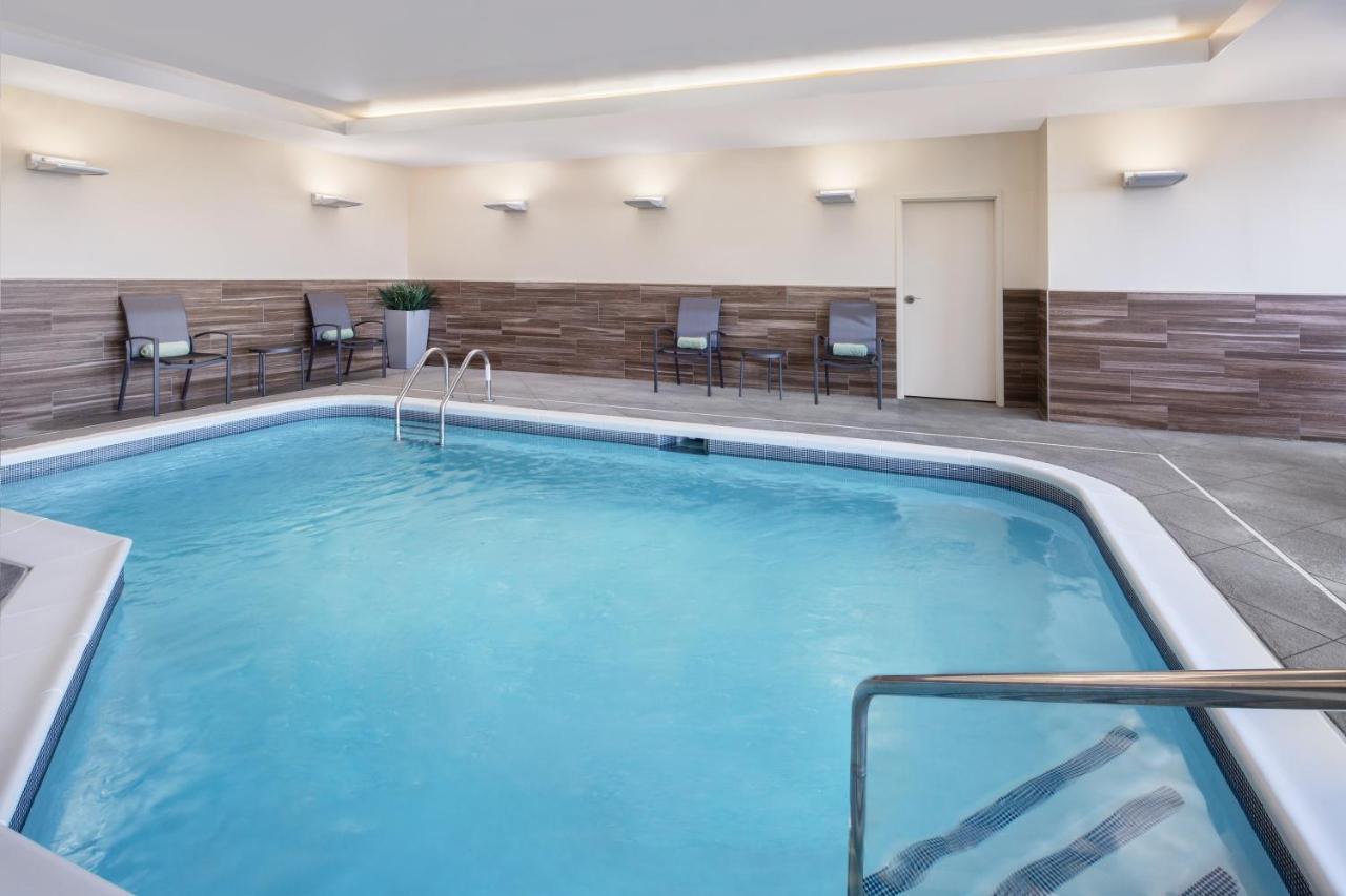 Fairfield Inn & Suites By Marriott Поплар Блъф Екстериор снимка
