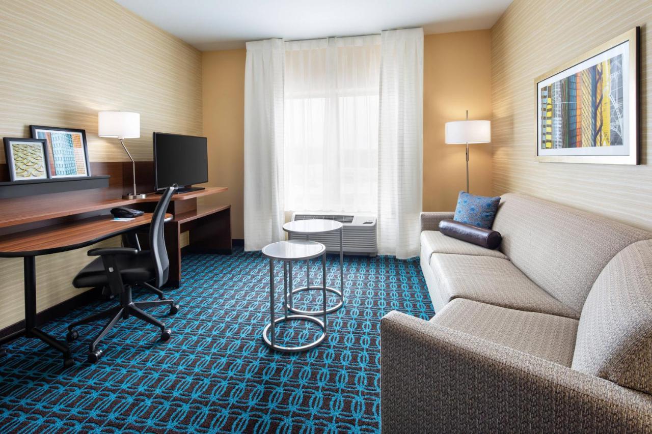 Fairfield Inn & Suites By Marriott Поплар Блъф Екстериор снимка