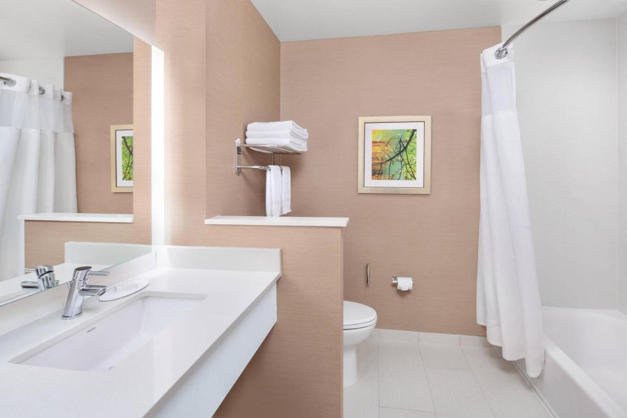 Fairfield Inn & Suites By Marriott Поплар Блъф Екстериор снимка